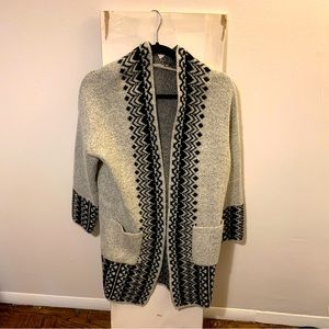 Black and gray long sleeve cardigan
